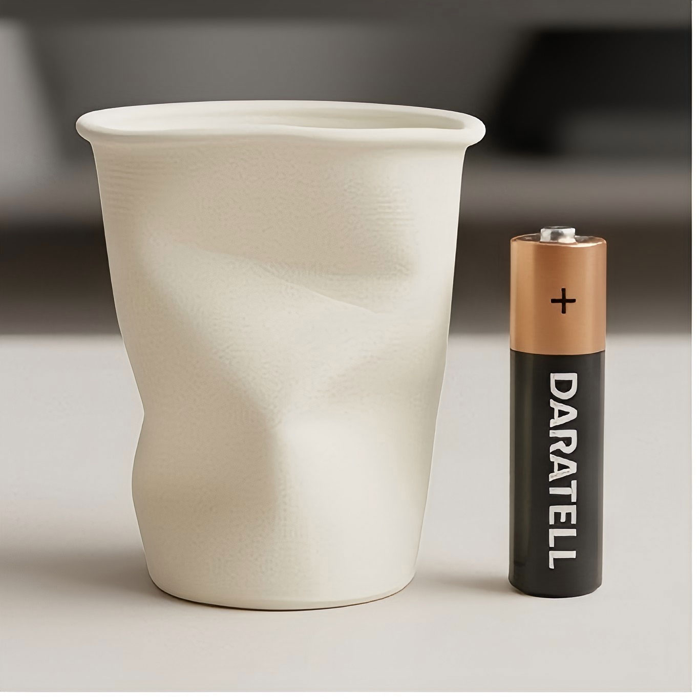 3D Printing Vase - حامل أقلام على شكل كوب مموج