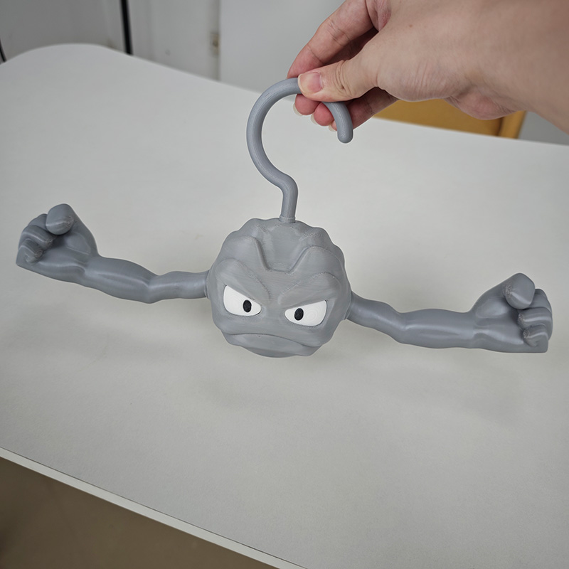 شماعات ملابس إبداعية بتصميم شخ - مراجعة 3D Printing Action Figure وسعره